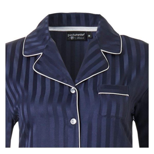 Pastunette_satiinipyjama__housut_ja_napitettava_paita