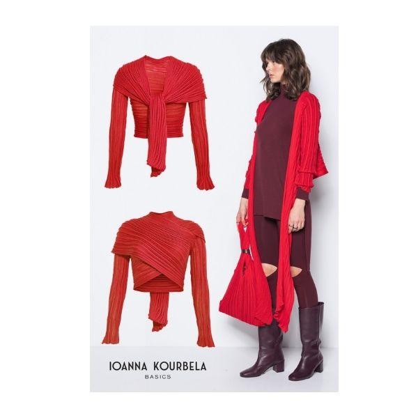 Ioanna_Kourbelan_ihana_monitoimineule_2550_wrap