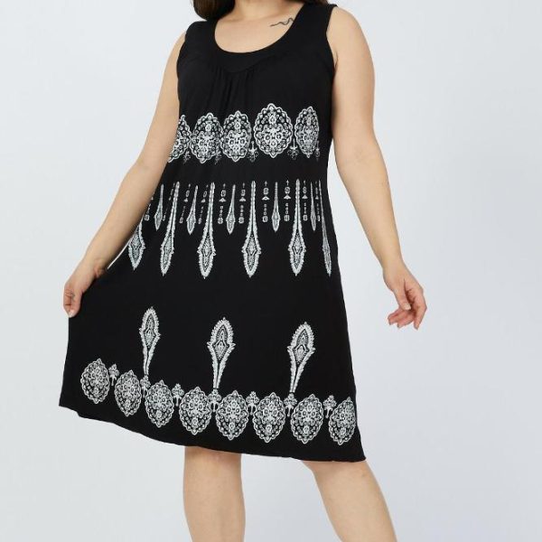 Cocoon_polvimittainen_trikoomekko_printti