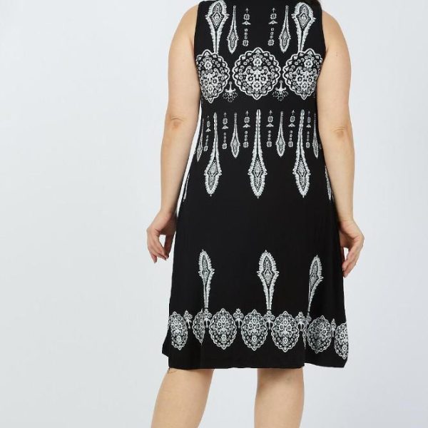 Cocoon_polvimittainen_trikoomekko_printti