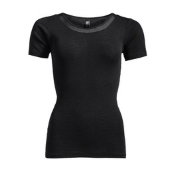 Feminet100__merinovillapaita__lyhythihainen