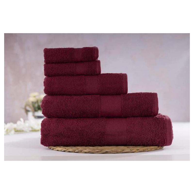 Pyyhesetti_maailman_parhaasta_puuvillasta_arjen_hemmotteluhetkeen