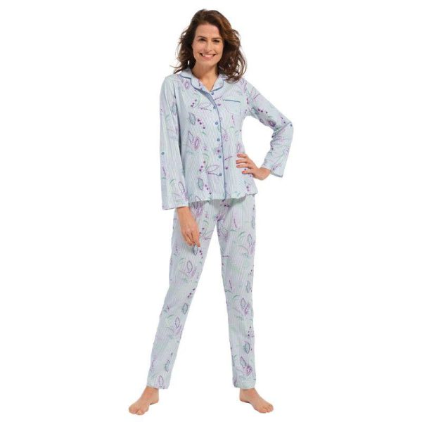 Kaunis_naisellinen_pyjama