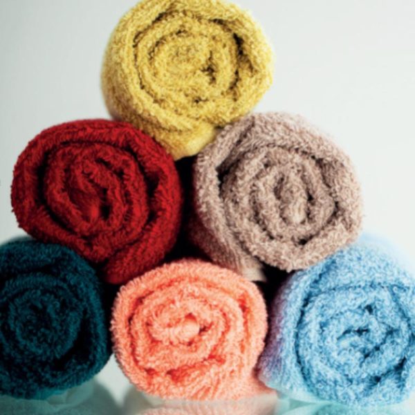 Kasipyyhe_30_30cm__100__egyptin_puuvillaa