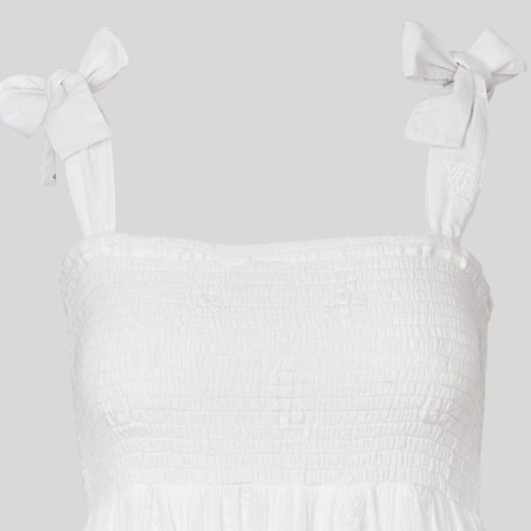 Kevyt_maksimekko__ohutta_puuvillaa