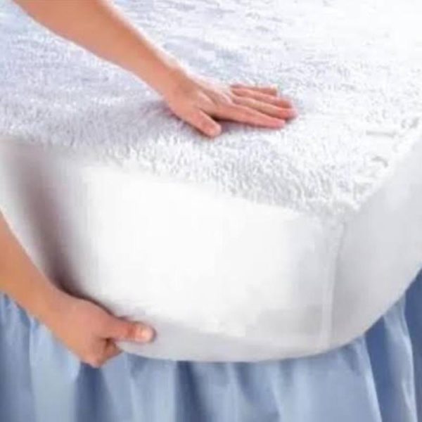 Laadukas_patjansuoja__puuvillainen_paalikerros