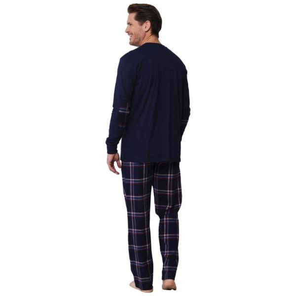 Miesten_pyjama__pehmeat_flanellihousut_ja_puuvillatrikoopaita