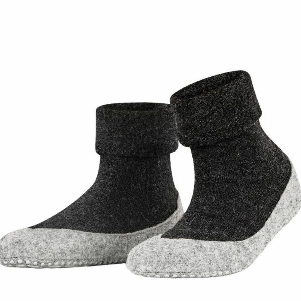 Aikuisten_merinovillatossut_jarrupohjalla