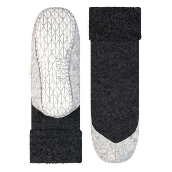 Aikuisten_merinovillatossut_jarrupohjalla