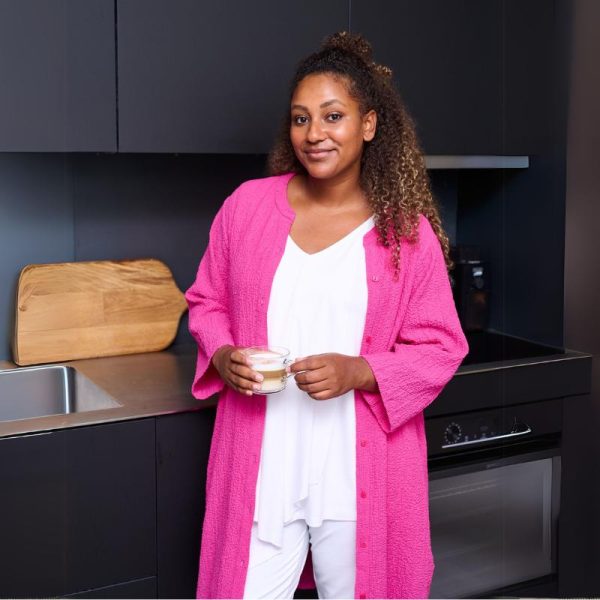 Pont_Neuf_edesta_napitettava_tunikamekko__fuksia