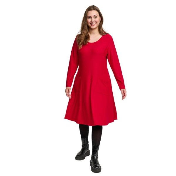 Pont_Neuf_A_linjainen_mekko__lammmin_punainen