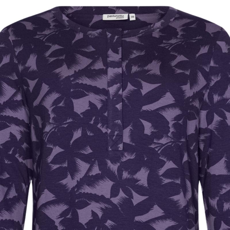 121252_234_1_420_Pyjama_pitkat_hihat_ja_lahkeet_nappilista_paantiella_violetti_2_png