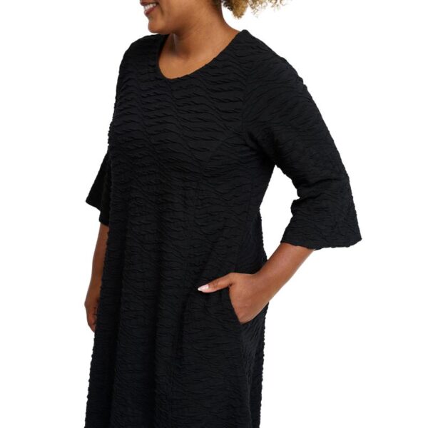 PNHANHIN_9999_Pont_Neuf_kellohelmainen_trikoomekko_musta_1_png