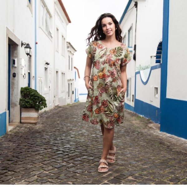 20105_LIMAOLIVE_Orientique_midimittainen_lyhythihainen_mekko_100_puuvillakangas_3_png